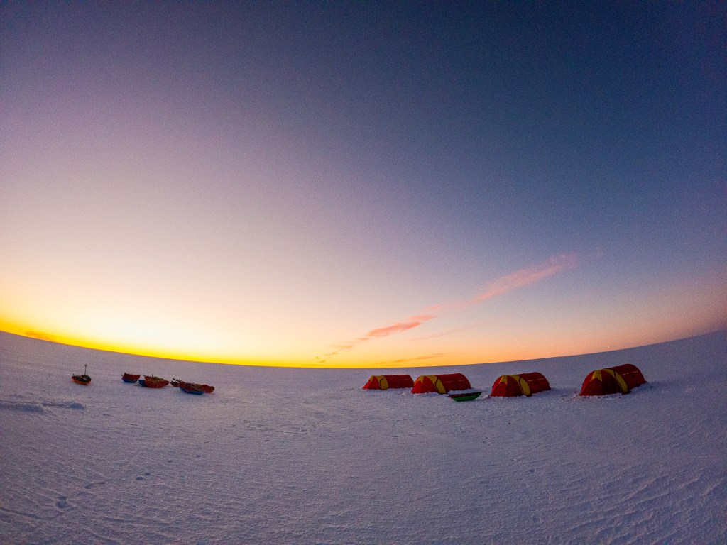Greenland Crossing Day 5 – Onto the Icecap&nbsp;Proper